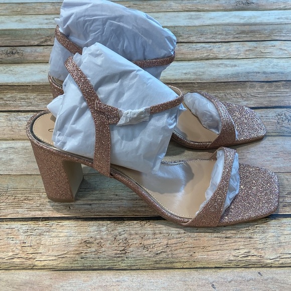 Jewel Badgley Mischka Rayla Sandal NWT - Picture 3 of 6